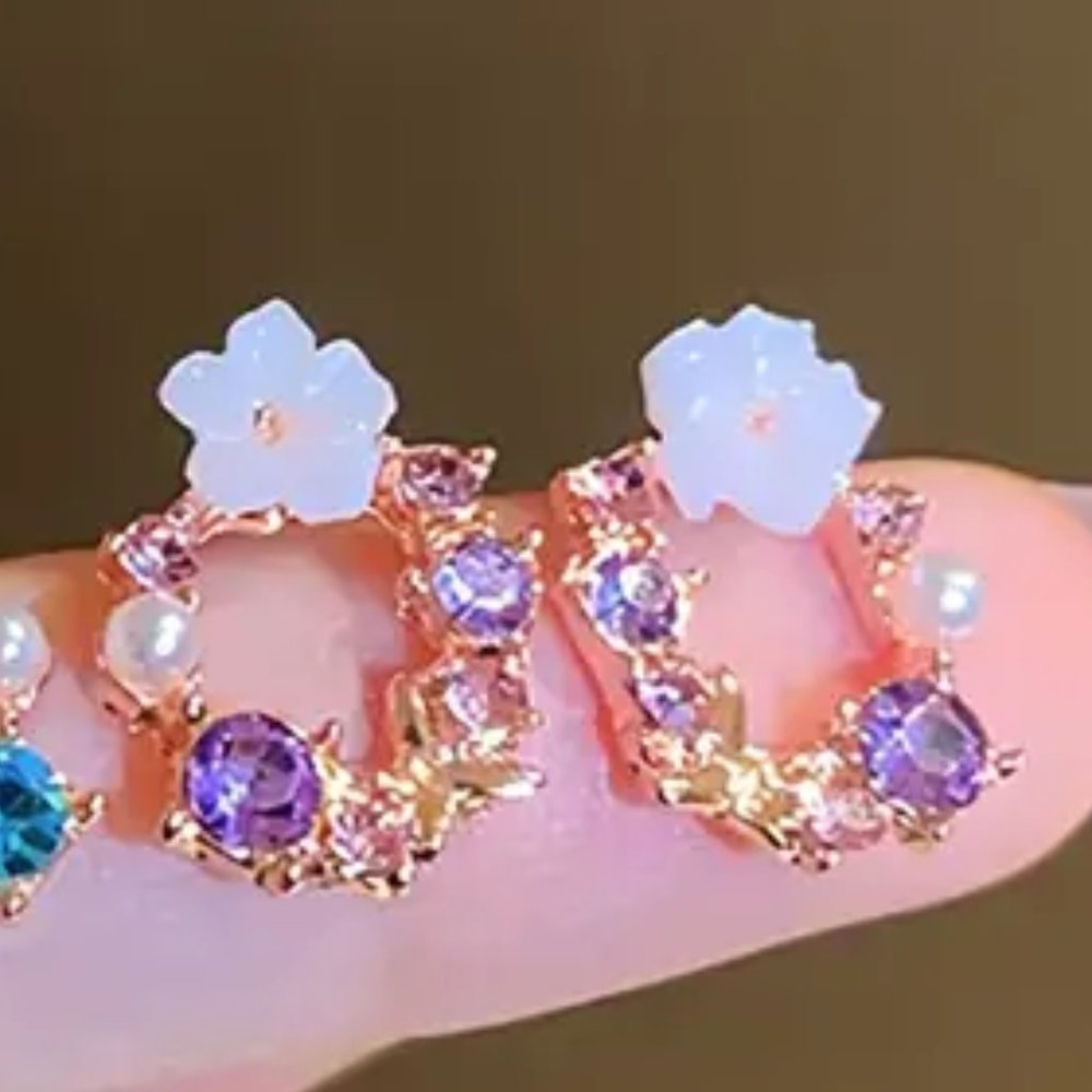 *MUST BUNDLE*Whimsical flower purple rhinestone stud earrings rose gold